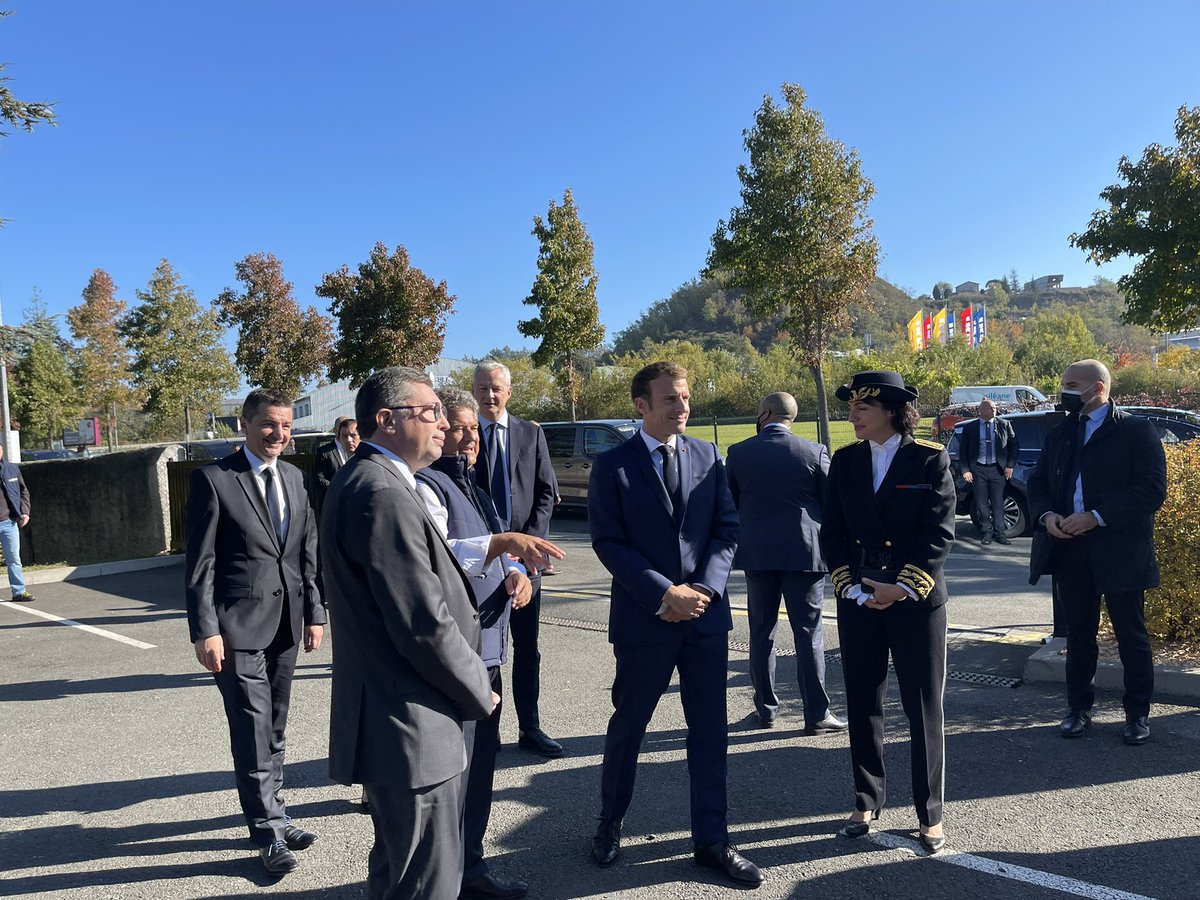 JeanMichelMIS's tweet photo. #Siléane, PME #stéphanoise est lauréate des fonds de soutien aux investissements du secteur #nucléaire et au renforcement des compétences de la filière nucléaire dans le cadre du plan « France Relance ». 

Notre avenir #énergétique et #écologique passe par le nucléaire. https://t.co/Gb2Sfkmngt