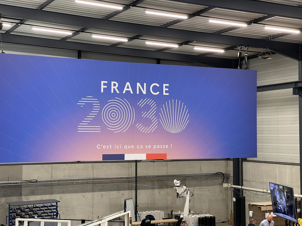 JeanMichelMIS's tweet photo. #Siléane, PME #stéphanoise est lauréate des fonds de soutien aux investissements du secteur #nucléaire et au renforcement des compétences de la filière nucléaire dans le cadre du plan « France Relance ». 

Notre avenir #énergétique et #écologique passe par le nucléaire. https://t.co/Gb2Sfkmngt