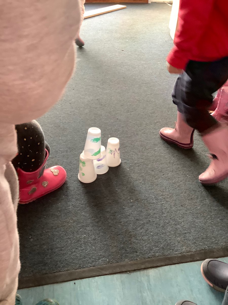 OLadyOLourdes's tweet photo. This morning we designed and created our own Halloween bowling game using cups and a rainbow ball. We used permanent markers to draw as the pencils and felt tip pens rubbed off the plastic. Everyone took turns to build the tower and knock them down. #wlstem #wleyc #Engineering https://t.co/oYp6lM3Cju
