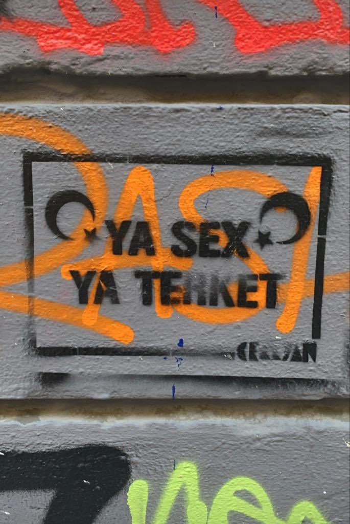 Ülke bitmiştir ve sen libidonun derdine düşmüşsündür xd 

#ülkeiflasediyor