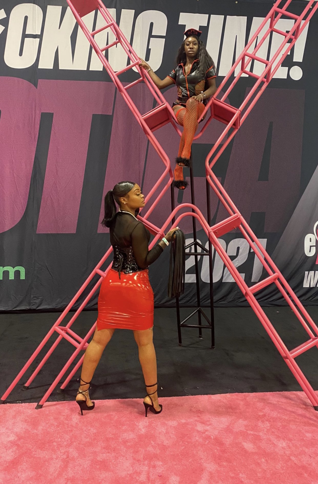 2 pic. Congratulations to @goddessreignd dominating the stage, and winning 1st place in the @exxxotica pole competition. Love you. https://t.co/TmBpj6vCBo