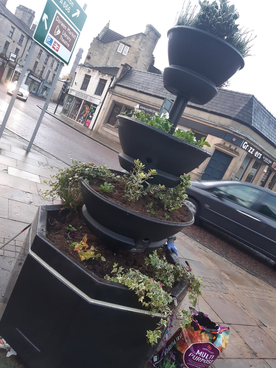 Keep Darwen Tidy π (@darwentidy) on Twitter photo Recruited Mum to tidy up the KDT planters in Town and put in some new plants.
Many thanks to Mr Anonymous for his donation allowing us to have lovely planters again
<a href="/BwDMayor/">The Mayor of BwD</a>
<a href="/KeepBritainTidy/">Keep Britain Tidy</a>
<a href="/blackburndarwen/">Blackburn with Darwen Council</a>
#makeadifference Recruited Mum to tidy up the KDT planters in Town and put in some new plants.
Many thanks to Mr Anonymous for his donation allowing us to have lovely planters again
<a href="/BwDMayor/">The Mayor of BwD</a>
<a href="/KeepBritainTidy/">Keep Britain Tidy</a>
<a href="/blackburndarwen/">Blackburn with Darwen Council</a>
#makeadifference