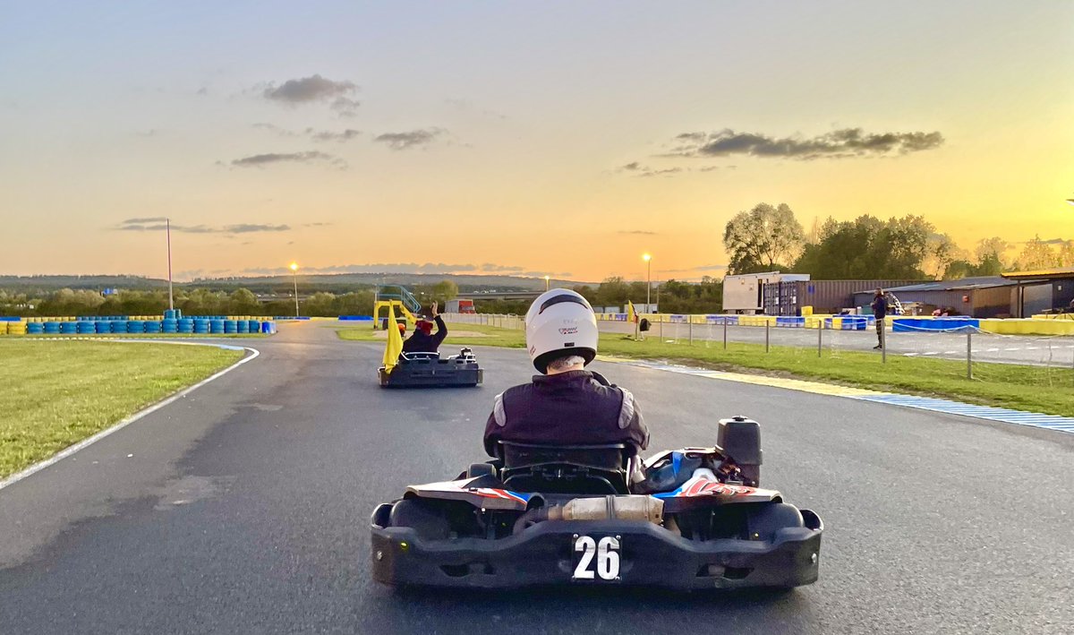 GroupeDIGIT's tweet photo. Une partie de la team DIGIT en mode « Pilote » 🏁🏎🏎🏎

https://t.co/hHQzLNMaAI - hello@groupedigit.com 
#digitnormandie #digitparis #normandie #paris #idf #job #informatique #it #businessintelligence #centredeservices #forfait #software #esn #makeworkfun #code #developpeur https://t.co/uS54Gnoo5Y