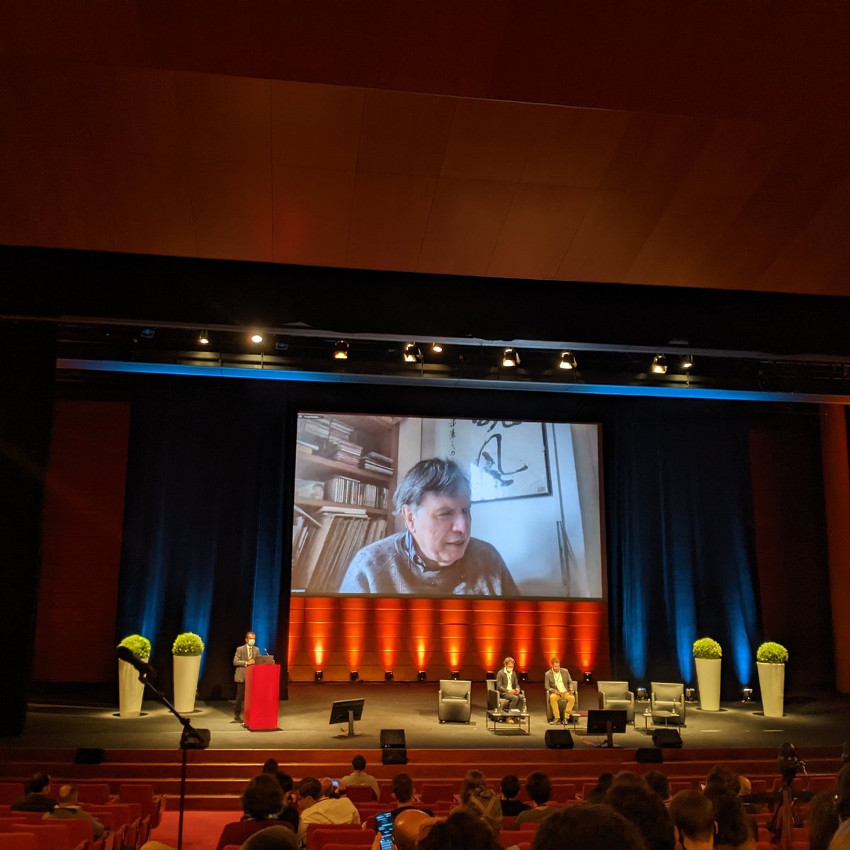 daviest_'s tweet image. It&apos;s not every day that you get to listen to Giorgio Parisi (@giorgioparisi), the first winner of a Nobel Prize awarded for work on Complex Systems. #ccs2021 @Ccs2021L