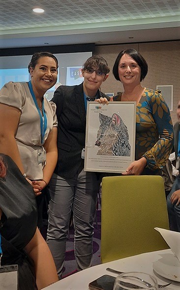AIAS Bologna onlus (@aiasbologna) on Twitter photo Lo sportello #ChiamaChiama vince l’Innovation Award della categoria “Inclusive living” di @EASPD. Complimenti a tutti coloro che lavorano su questo progetto! <a href="/MondoDonnaOnlus/">MondoDonna Onlus</a> @vocididonna
#identità #indipendenza #donnecondisabilità #ControLaViolenzaDiGenere Lo sportello #ChiamaChiama vince l’Innovation Award della categoria “Inclusive living” di @EASPD. Complimenti a tutti coloro che lavorano su questo progetto! <a href="/MondoDonnaOnlus/">MondoDonna Onlus</a> @vocididonna
#identità #indipendenza #donnecondisabilità #ControLaViolenzaDiGenere