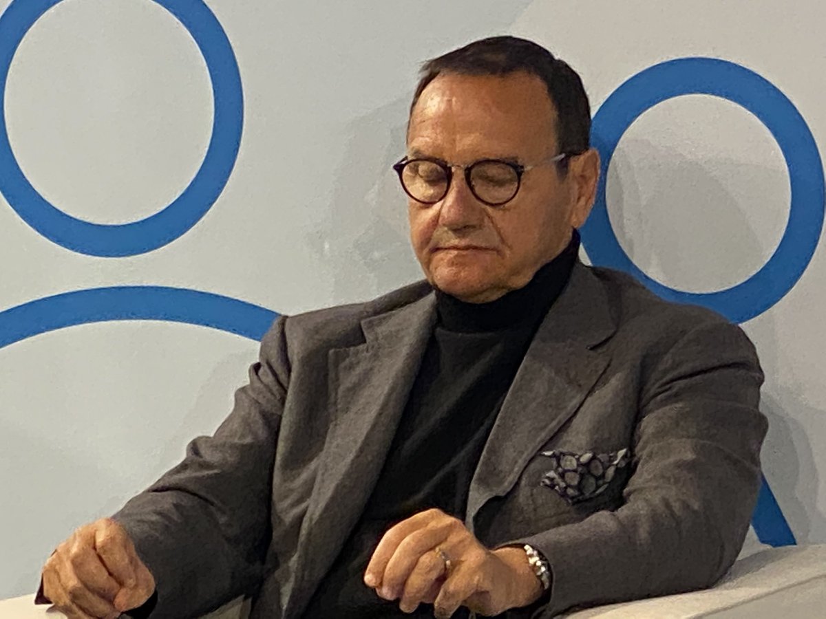 Oggi al <a href="/centroleonardo/">Leonardo CC</a>  Convegbo sulla convenzione #ONU per i dirittti dei #Disabili 
Grazie a <a href="/StefanoPessina/">Stefano Pessina</a> e @GianpieroCampoli e Generali Italia e alla dottoressa @LauraAghilarre <a href="/cooperazione_it/">Cooperazione Italiana 🇮🇹</a> e alla giornalista Rai <a href="/maspadorcia/">M.A.Spadorcia</a> <a href="/MarioBaccini/">MarioBaccini</a>