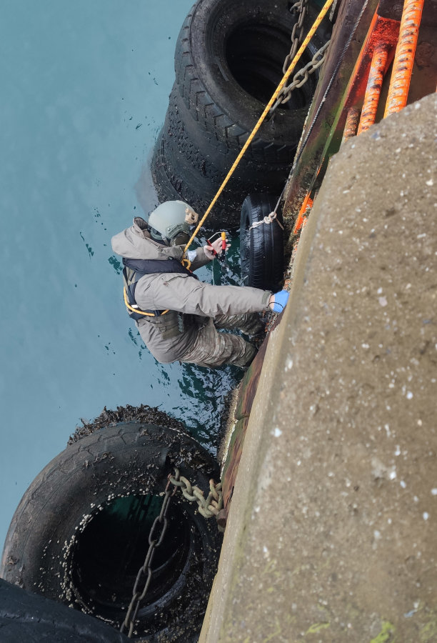LTU_ArmedForces's tweet photo. #Lithuanian ๐ฑ๐น troops take part in the largest demining exercises #NothernChallenge2021 in #Island๐ฆ๐ฝ. Training with the #NATO allies helps to improve the skills. #WeAreNATO
#JuozasVitkusEngineerBattalion
#Lith_SOF
#NavalForce https://t.co/7pCXUdy0ZK