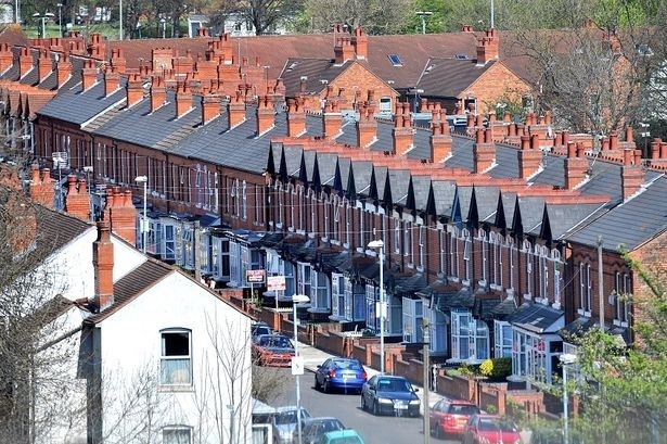 BhamCityCouncil's tweet photo. The council have launched a 10 week consultation about a selective licensing scheme for private sector landlords in 25 wards in the city. If you are a tenant, resident, landlord, letting agent or a business we want to hear from you.  To have your say go to https://t.co/apnwxQcOxp https://t.co/UX7gyJYLZt