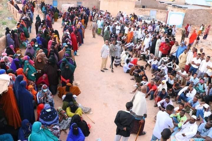 FCASomalia's tweet photo. FCA applauds the leadership of @TPECPuntland for implementing these historic local government elections. FCA Local Government team are in #Qardho #Eyl and #Ufeyn to observe the historical 1p1v of #Puntland and learn more from this outstanding experience. #Somalia. https://t.co/wG6o1KTz6T
