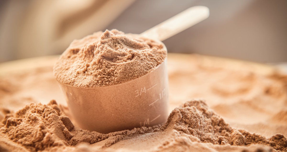 WebMD's tweet photo. While protein powders can be a convenient way to boost nutrition, it’s important to consider the potential drawbacks before using them. A registered dietitian explains. https://t.co/28qc3nPAb4 https://t.co/WoSEzdRGlu