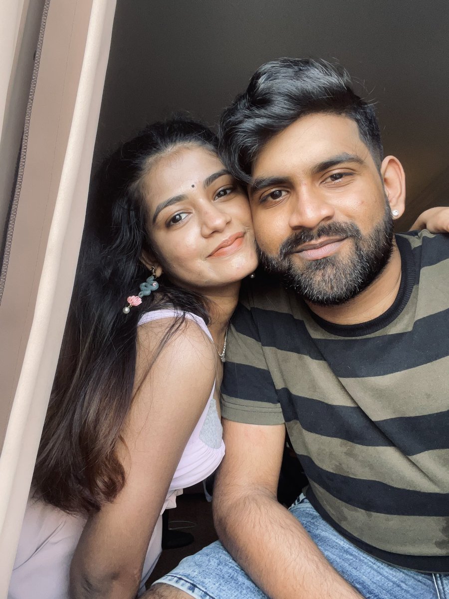 SeshmitaaMurali's tweet photo. After 9 months of not seeing each other, a weekend well spent ✨❤️ https://t.co/f835picCCU