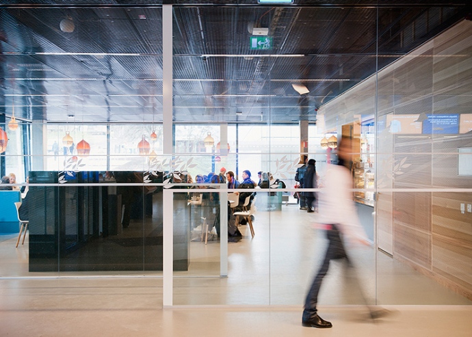 Stockholms_univ's tweet photo. Nu inleds årets internationella Open Access Week, vilket innebär extra fokus på öppen tillgång till vetenskapliga publikationer. Det är en viktig fråga för @StockholmUniLib som vill ta striden med förlagen. @Stockholms_univ
https://t.co/Rzv5lHRNMP https://t.co/RvpEdtydqN