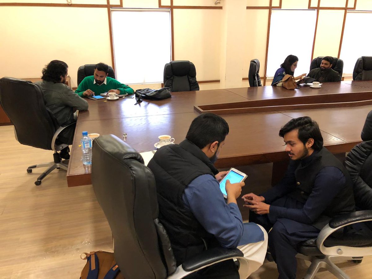 IDEASpak's tweet image. The Survey Team at @ideaspak is amongst the first ones to initiate #DigitialDataCollection in-field in Pakistan by using tablets. Resulting in the collection of timely, cost effective, and real time #TrackableData. #IDEASSurveyTeam