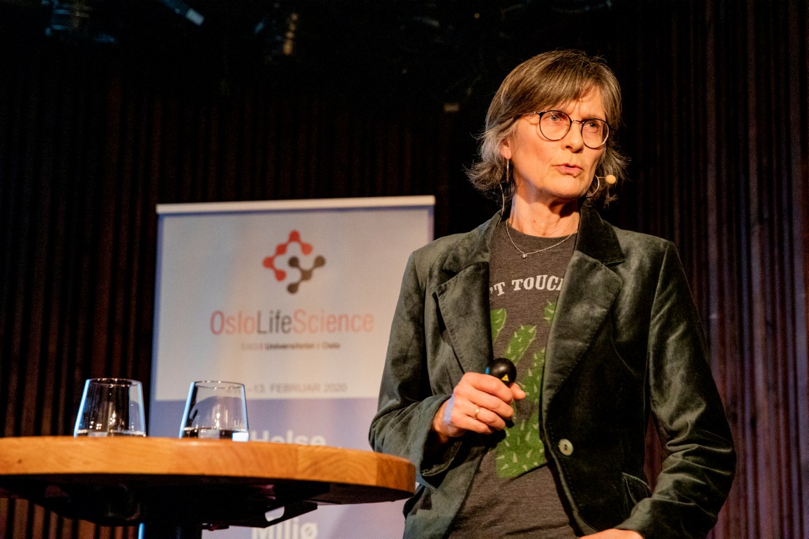 Norges store kostholdsekspert <a href="/andersen_frost/">Lene Frost Andersen</a> gjester Bærekraft &amp; ernæring tirsdag 26/10 kl. 12. Velkommen til lunsj og seminar på HumSam-biblioteket, Blindern 
#bærekraft #ernæring #bærekraftseminar @sirihund <a href="/eivinden/">Eivind Engebretsen</a> <a href="/UniOslo_MED/">UiO - Det medisinske fakultet</a> <a href="/NutritionUiO/">Ernæringsvitenskap ved Det medisinske fakultet,UiO</a> @tweetingtony