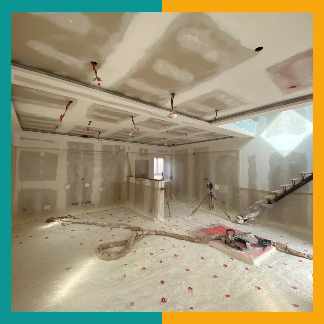 ISOPROM's tweet photo. Immersion dans l’un de nos chantiers à ALLENWILLER ! 👷‍♂️
Une isolation thermique des sols par projection de mousse polyuréthane.
Intervention réalisée lors d'un projet de rénovation d'une surface de 71.5m².
Épaisseur moyenne = 90mm - R= 3,40m².K/W 🏡 https://t.co/T4tGLkg7aw