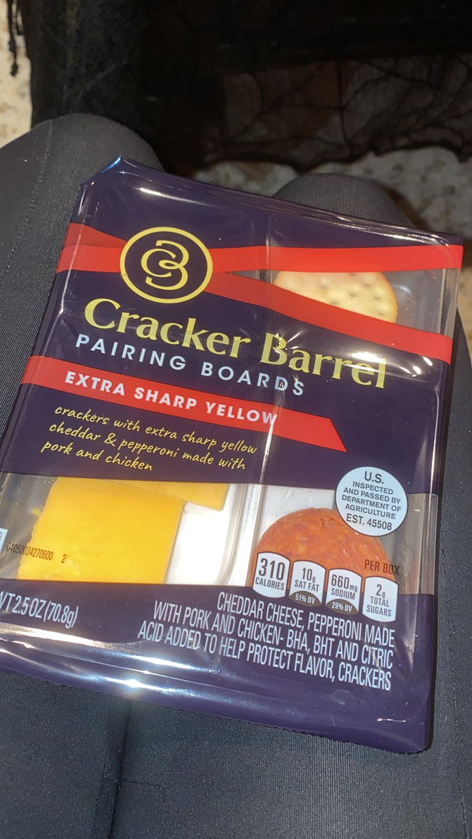 maddielj_'s tweet photo. you can say what you want, but this is an adult lunchable #adult #lunchable #lunch #SnackSwag https://t.co/pefAmDiuDe