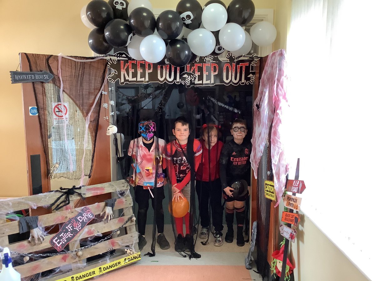 stfrancisagh's tweet photo. Halloween Fun https://t.co/I7xSd4bH0k
