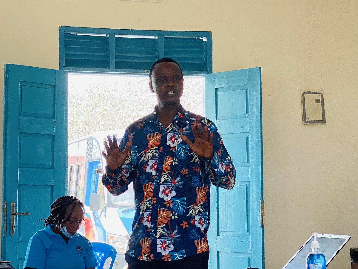 NYC_YouthVoice's tweet photo. “We are all talented, let’s all tap on our creativity &amp; innovation, for national pride &amp; wealth creation. We will nurture Youth talent through the upcoming Tana River Youth Innovation center” ~ CEC Abbas Kunyo @RoySasaka @county004 #NYCFursaMashinani #TanariverYouthPolicy https://t.co/Uqtqb1FfWz