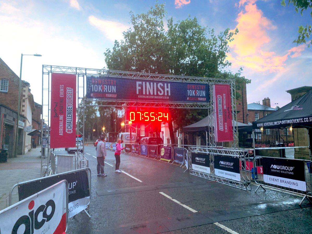What a weekend this was! 🤩 #Oswestry10k - Another fantastic #event held by the amazing Adrenaline Sporting Events 💯 We're so proud to be the main branding sponsor, helping them achieve their visions 🏃🚴‍♂️ Finish line supplied and setup with a 5am start by our incredible team 👏
