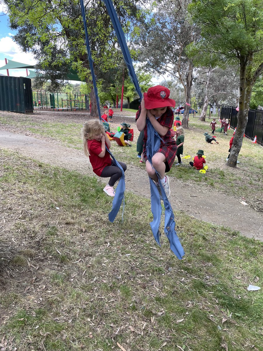 MacgregorPS's tweet image. Right back into the swing of things today! Same faces, new cohorted play spaces. So good to be back together ❤️👦🏼💚👧🏻❤️🧒🏽  @ACTEducation #stayingsafe #cohorting #Kindergarten