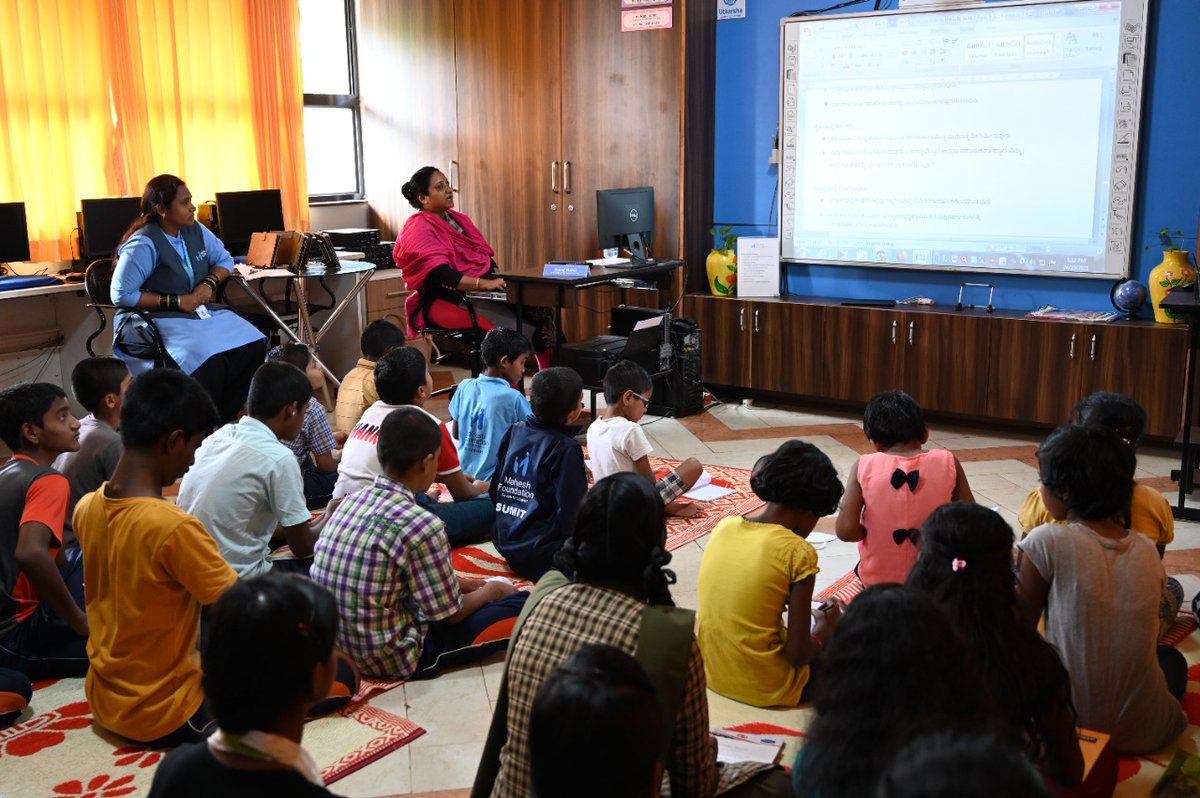 maheshfoundatio's tweet photo. We Mahesh Foundation have organized a session on Life Skills Education for the children. Dr. Neeta G has conducted a session in collaboration with Miracle Foundation.

#MiracleFoundation #LifeSkills #children #Education #MaheshFoundation #wecareforuncared #underprivilegedchildren https://t.co/mVrUZJtkaC