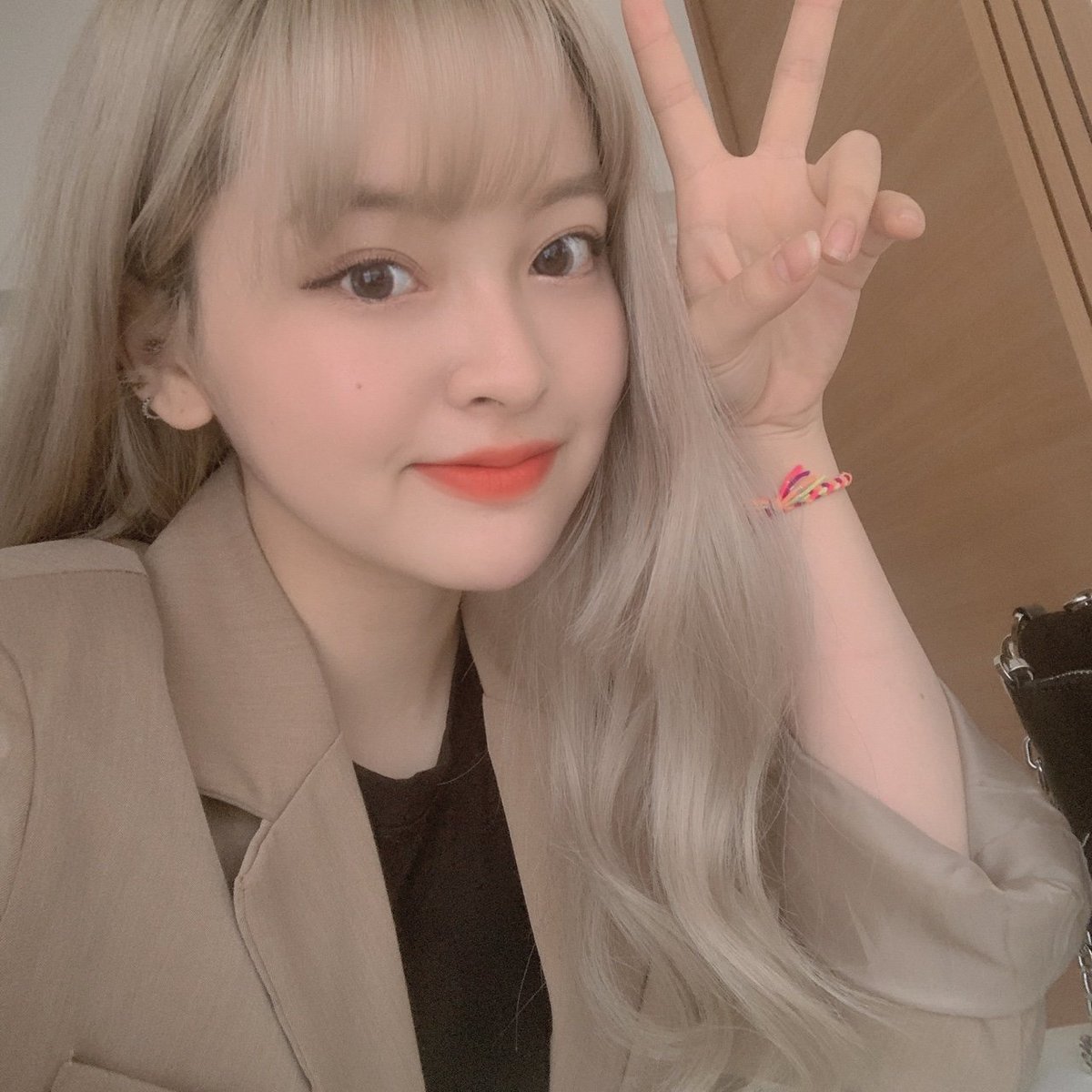 yuuristhinker's tweet photo. i love every single detail of her🥺 https://t.co/m4vSBqlSNK