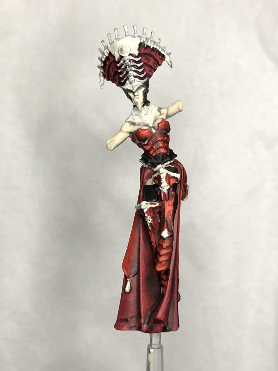 FancyKelvin's tweet photo. I am buggered! Red - I love painting red. Got to finish the NMM tomorrow. 4 days to go
#aos #warhammercommunity #cursedcity #warhammerquest #vampire #gamesworkshop #ageofsigmar #wip #warhammerwip #hobbypainter #paintingwarhammer #miniaturepainting #soulblightgravelords #Neferata https://t.co/6I4RljIVcw