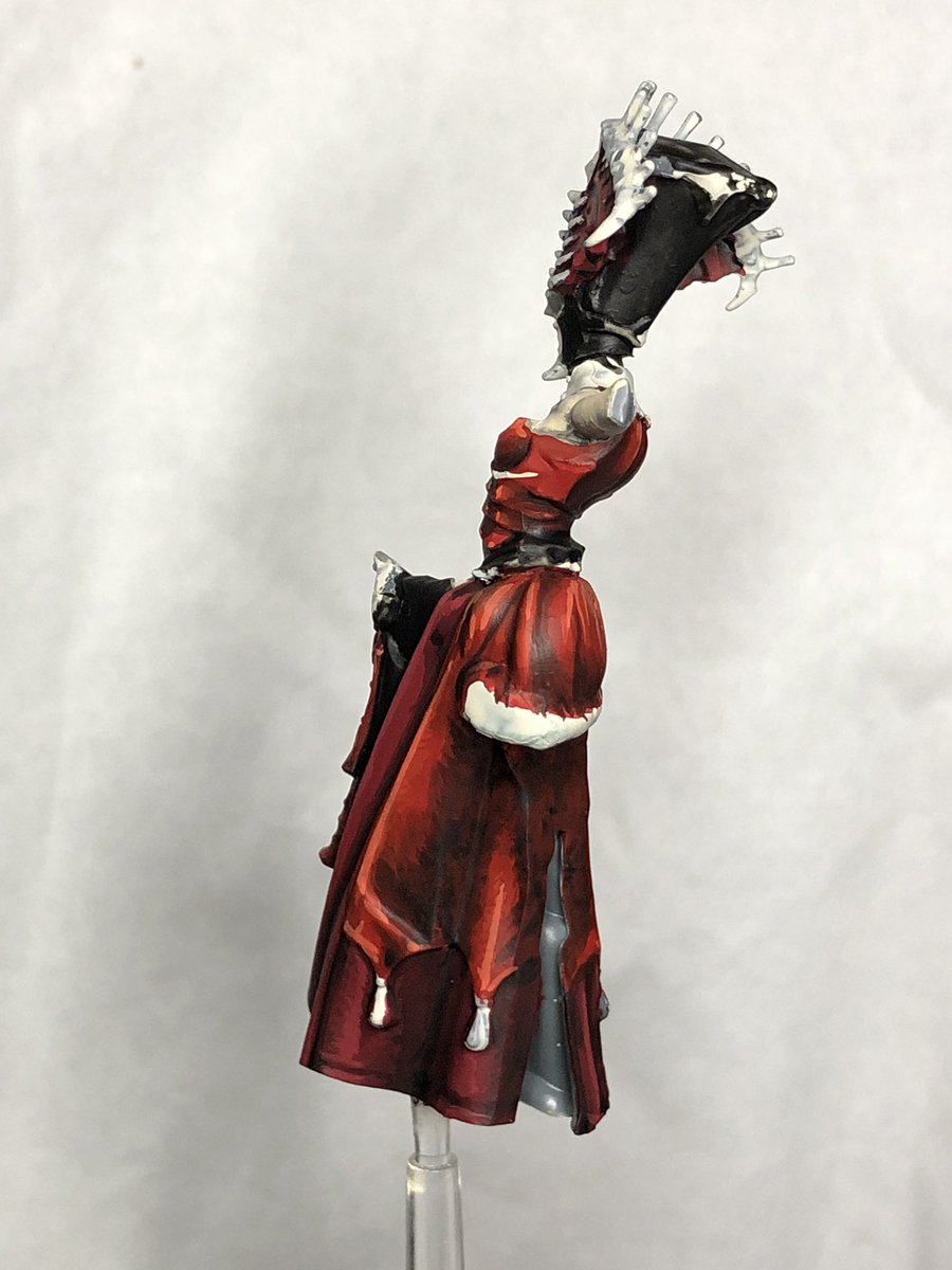 FancyKelvin's tweet photo. I am buggered! Red - I love painting red. Got to finish the NMM tomorrow. 4 days to go
#aos #warhammercommunity #cursedcity #warhammerquest #vampire #gamesworkshop #ageofsigmar #wip #warhammerwip #hobbypainter #paintingwarhammer #miniaturepainting #soulblightgravelords #Neferata https://t.co/6I4RljIVcw