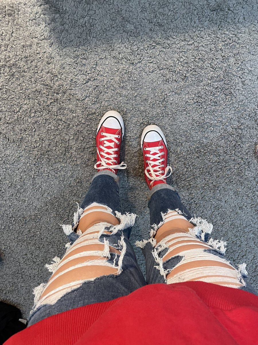 red day !! #VJARedRibbonWeek @MrsWest_VJA (w <a href="/LSandchez/">leily</a>