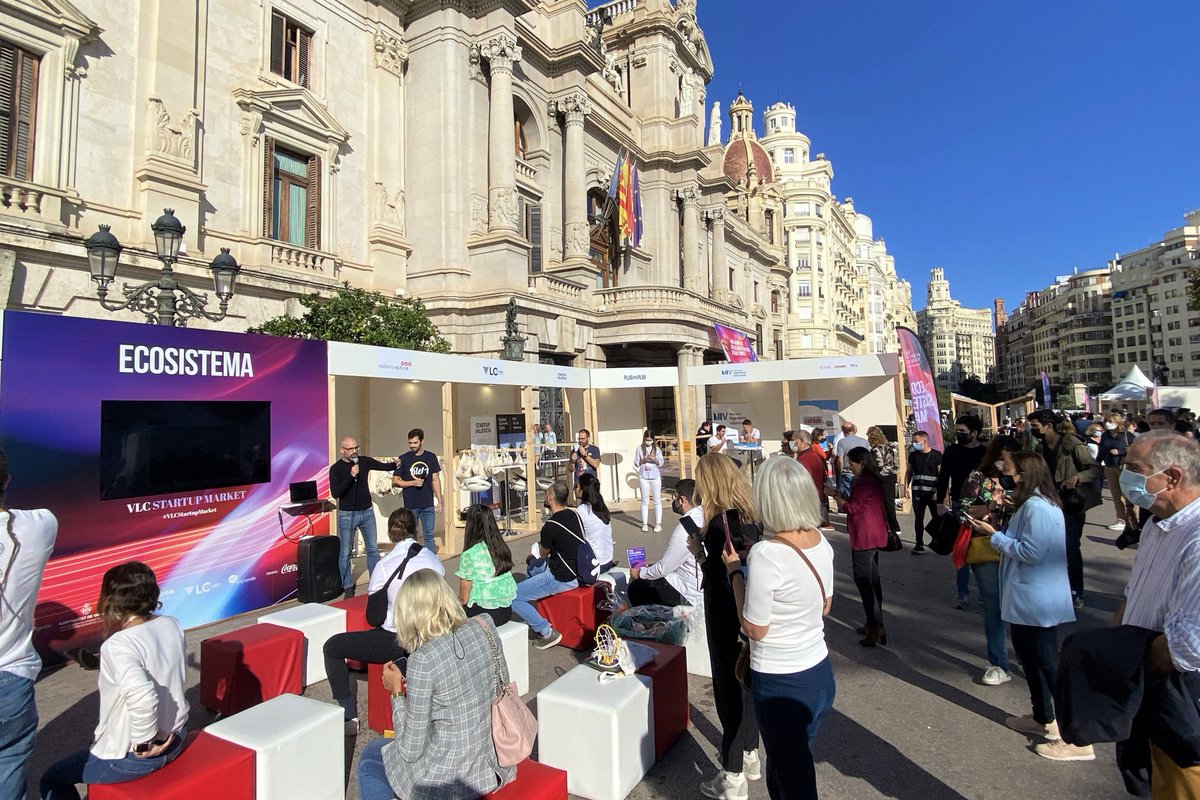 Cerramos un fin de semana lleno de innovación y talento en #VLCStartupMarket 🚀

Muchas gracias a todos los que vinisteis a visitarnos y a conocer más sobre el ecosistema #emprendedor valenciano 🙌

Si te lo perdiste échale un vistazo a nuestro blog 👀 startupvalencia.org/es/blog/el-eco…