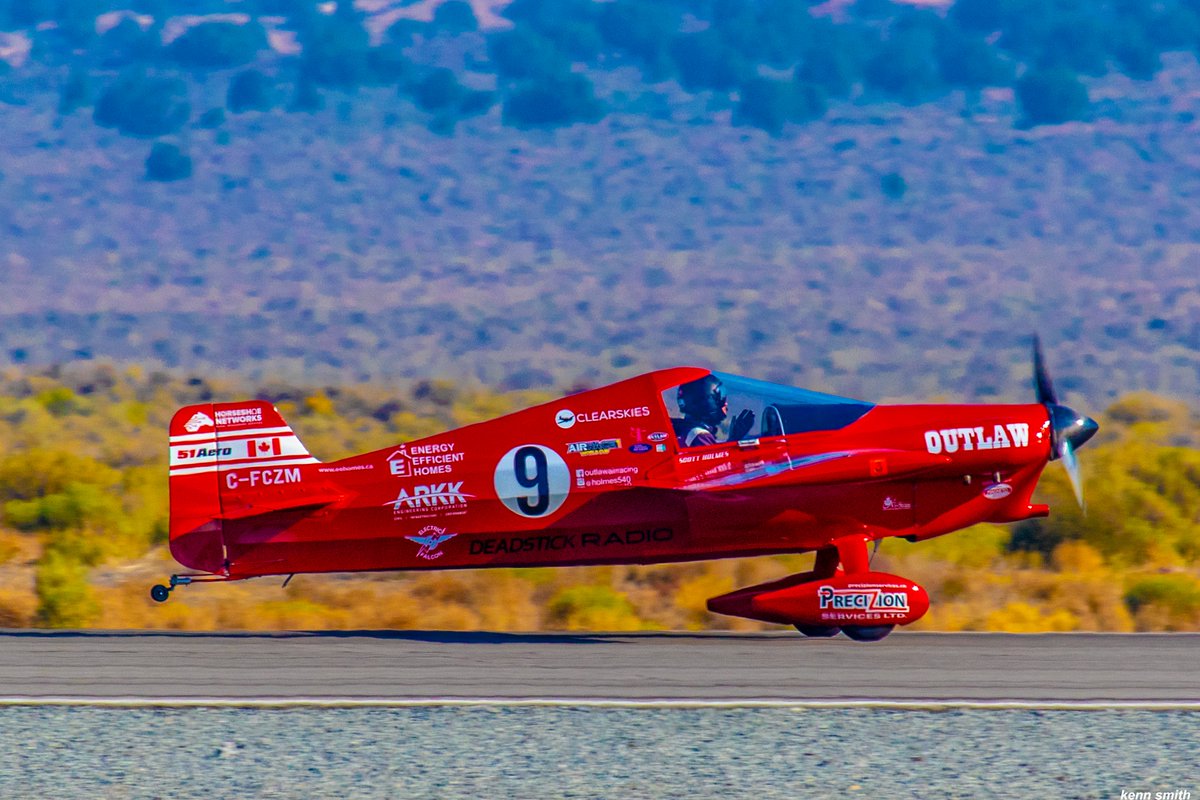 AirRace1's tweet photo. Struggling through Monday? These snaps from Reno are sure to put a smile on your face 😎

PHOTO CREDIT: Kenn Smith https://t.co/Gm1pxnHVoG