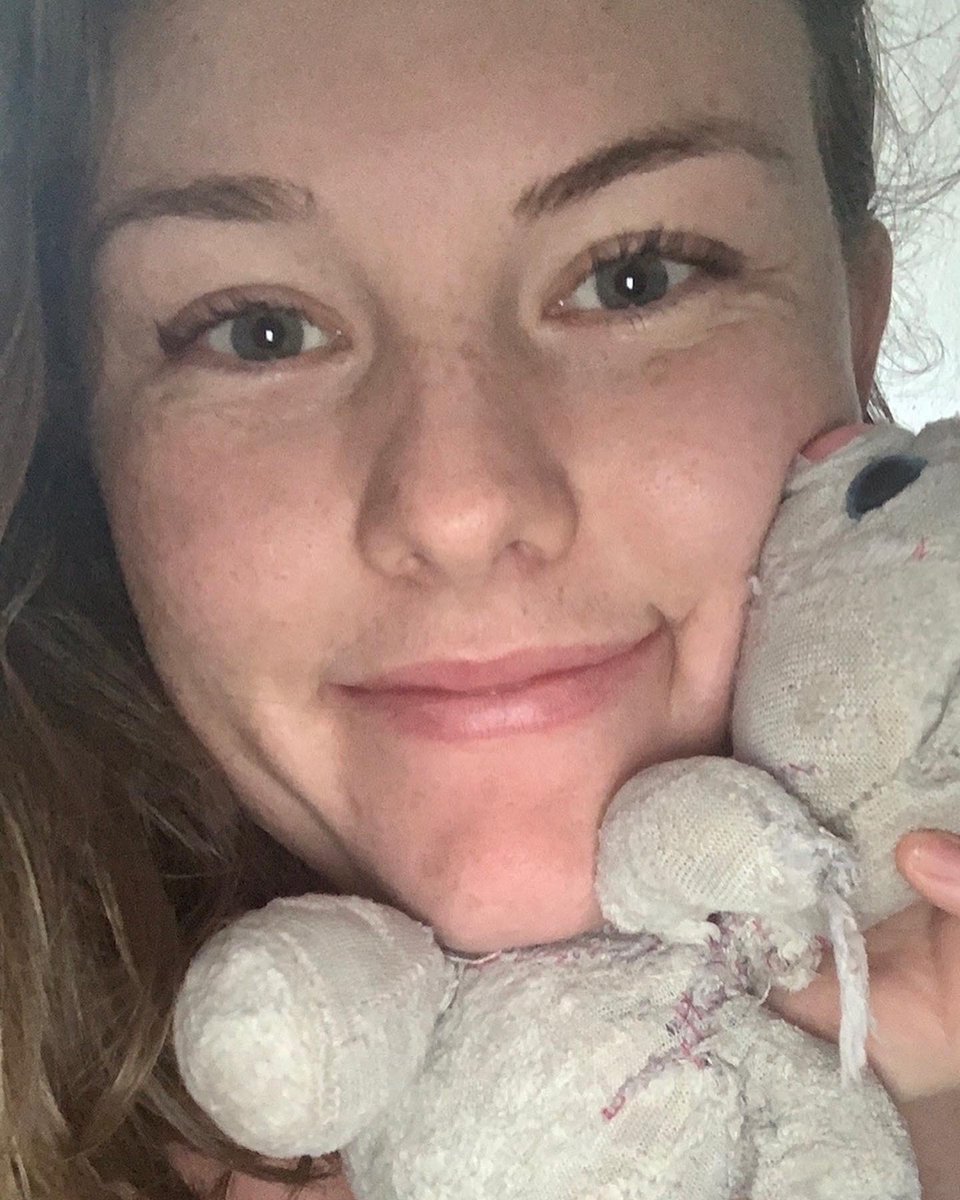 AineKiernan3's tweet photo. @wizzair Please can you share: Did any passengers on flight W63266 24/10/2021 from Dubai International (DBX) to Bucharest, Romania (OTP) at 17:25 see my Teddy Kitty. We’ve been together, and travelled around the world together for 27 years. Please, please, can you reunite us https://t.co/aGU1oV8wKC