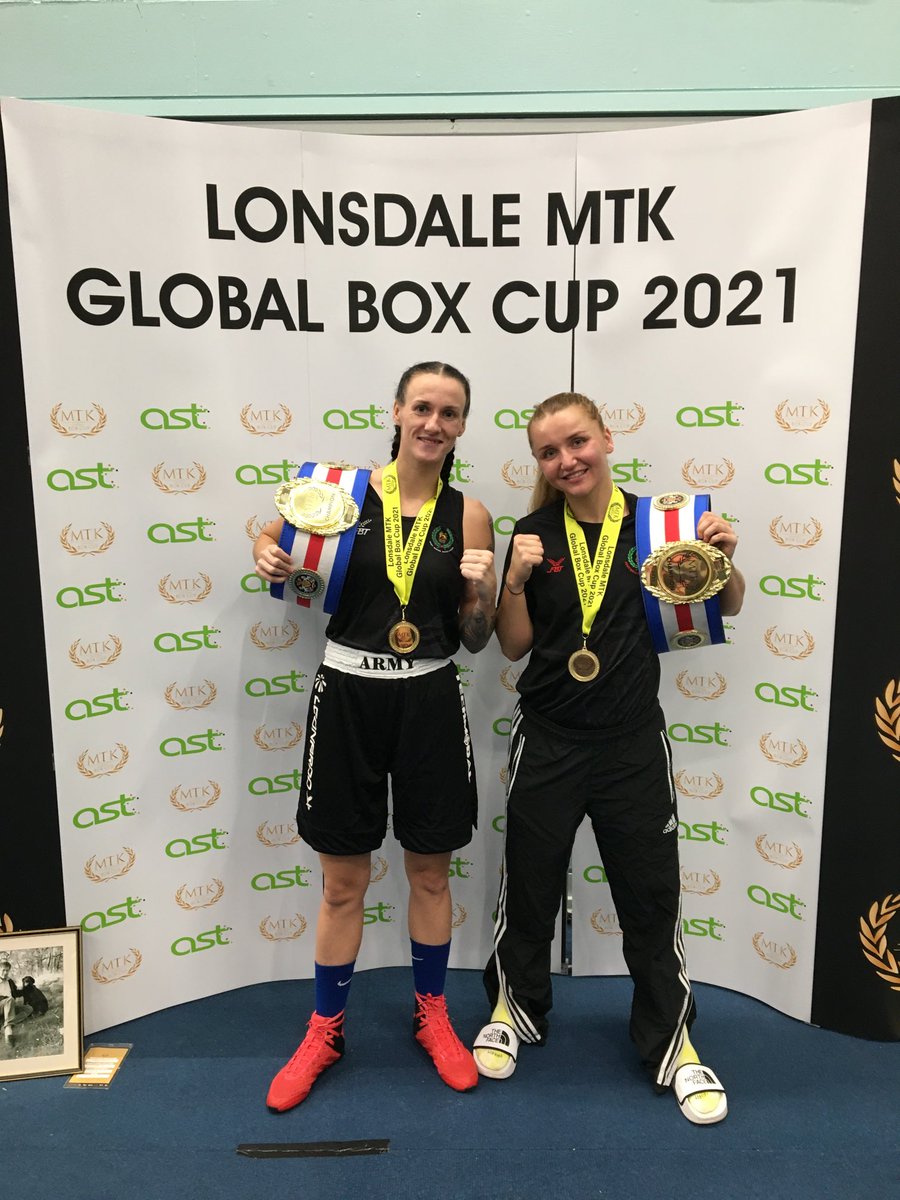 Massive congratulations to these two Champions from the Corps. LCpl Keely Austerfield ⁦⁦<a href="/1RLC_/">RLC</a>⁩  and Pte Lily Devlin @4Med. Both Lonsdale MTK Boxing Champions. 🥊🥊🥊⁦<a href="/LiamHHarkin/">Liam Harkin</a>⁩.