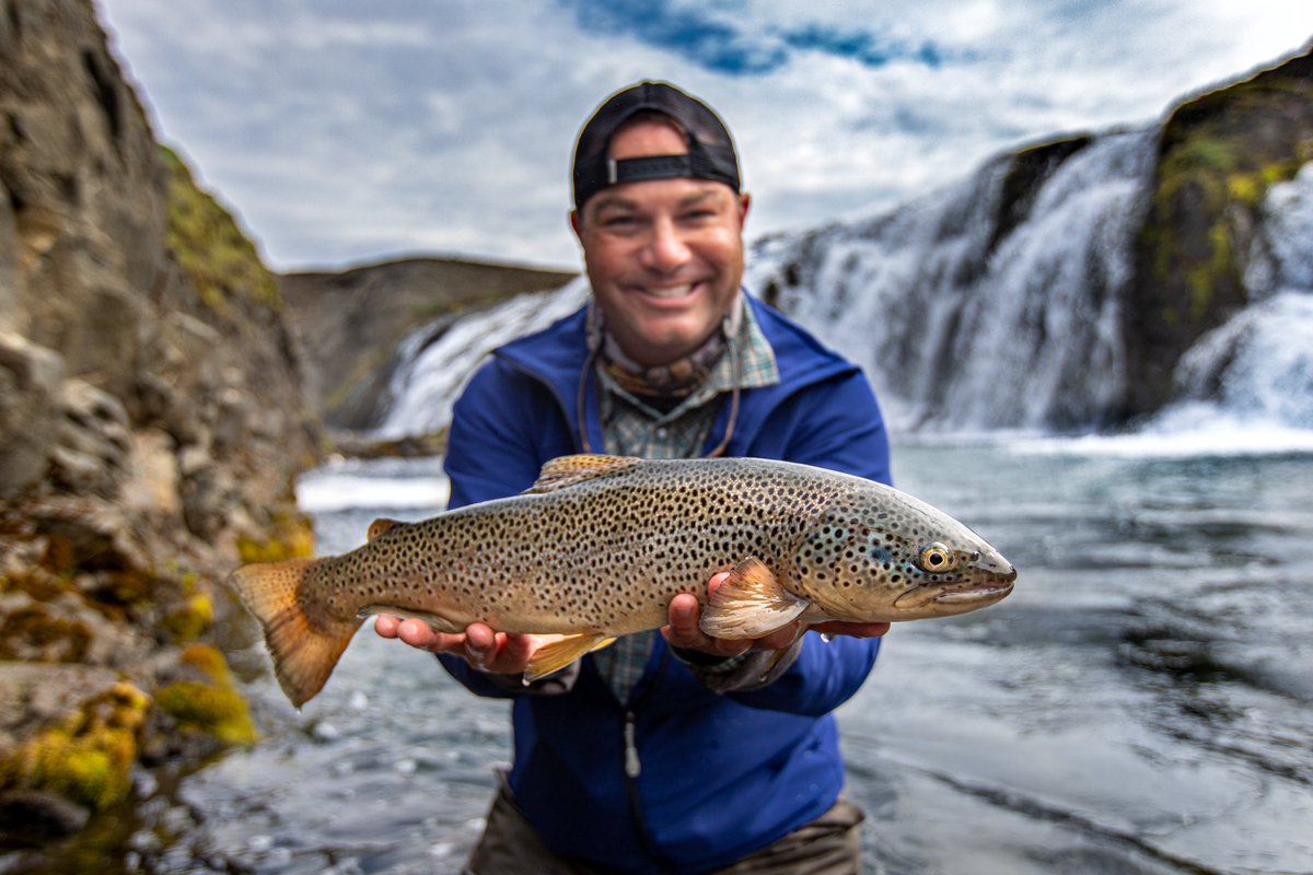 The 'HERO' fish shot! Do you like seeing this, or does it make you cringe? I see both sides, as it's important to celebrate our successes...but what defines that fish? What do you think? Or reply with your favorite 'HERO' shot! #flyfishing #fishing #trout #hero #heroshot #bigfish