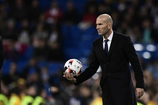 Proud__Kafir's tweet photo. Who would you prefer ? #MUFC

Zidane or Conte ?

Like ❤️                              RT 🔃 https://t.co/oW9p09CaRa