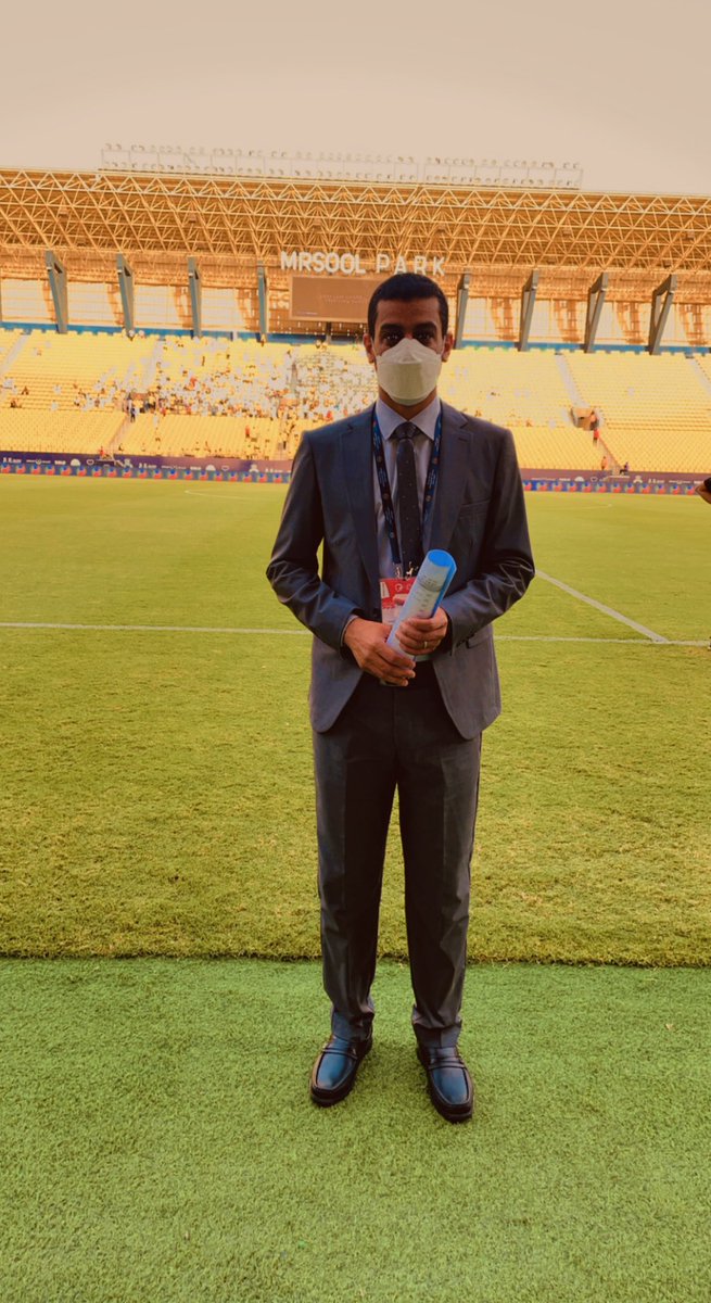 بعد انقطاع عن العمل الصحفي قرابة موسم ونصف نعاود الركض مجدداً بتجربة جديدة وفريدة من نوعها عبر <a href="/SPL/">دوري روشن السعودي</a> كمنسق إعلامي كل الشكر والتقدير للمهندس سلمان النمشان وقلب الرابطة النابض الأخ العزيز مهند الحواس على ثقتهم .. أسأل الله لي ولكم التوفيق .