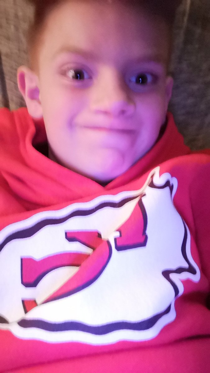 Landon753's tweet photo. 1 its about drive
2 its about power
3 We stay hungry we devour
4 Put in the work
5 Put in the hours
6 AND TAKE WHATS OURS

im going to school. https://t.co/WU2gDSyseb