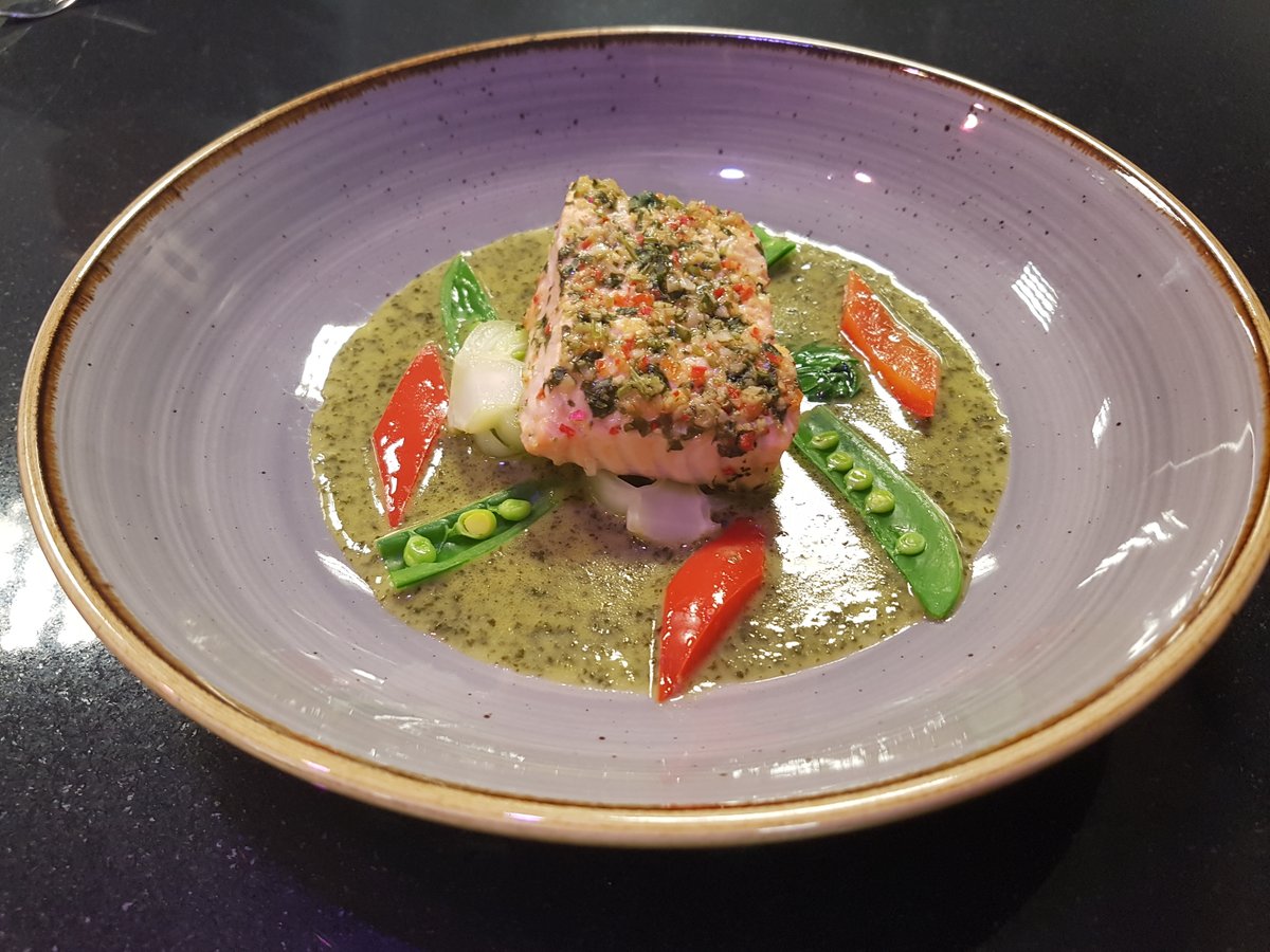 hcs_crump's tweet photo. Get Ready for our live cook sessions! showcasing the newest Bonnet range. @HobartUKWW @HobartUKCooking @bbcgoodfood #cooklive https://t.co/cuKBdvOYqb