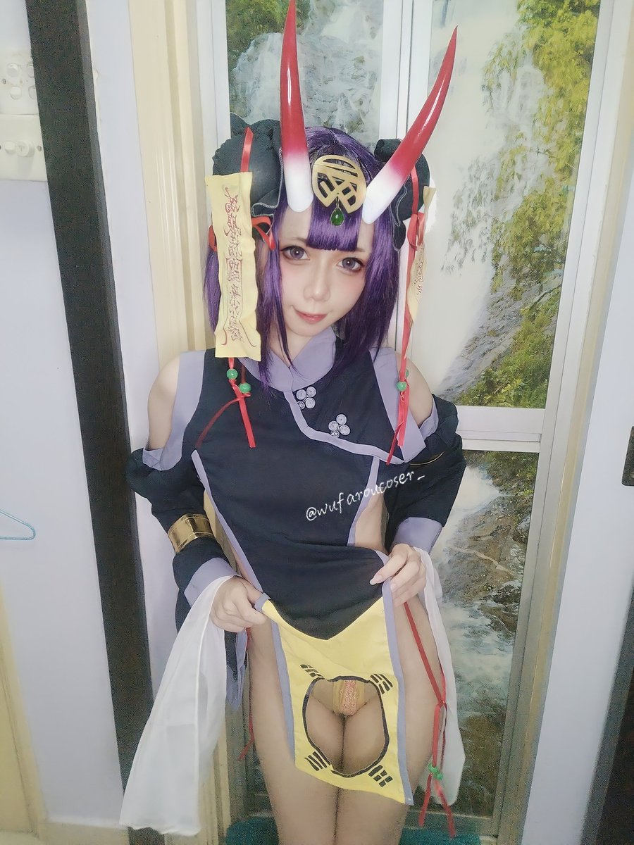 WuFaRouCoser_'s tweet photo. 酒吞🍶！
你们不可以色色

画家：@yuki90286

#酒吞 #shutendouji #shuten #FGO #cosplay https://t.co/dh2pFT8fFQ