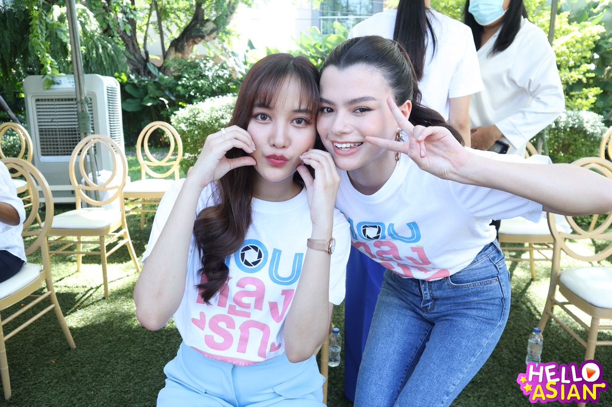 sp_nusu's tweet photo. มือถือไว้ในกระเป๋ากางเกง
คู่น่ารักๆๆๆ ♥️♥️#ฟรีนเบค https://t.co/yIUzo6VQHR