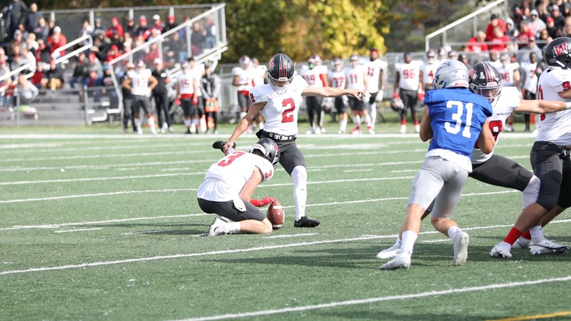 VONGUNTEN NETS TIME EXPIRING FIELD GOAL TO LIFT WILDCATS OVER COUGARS
<a href="/IWUWildcats/">Indiana Wesleyan University Wildcats</a> 

ow.ly/b0W950GxjOC