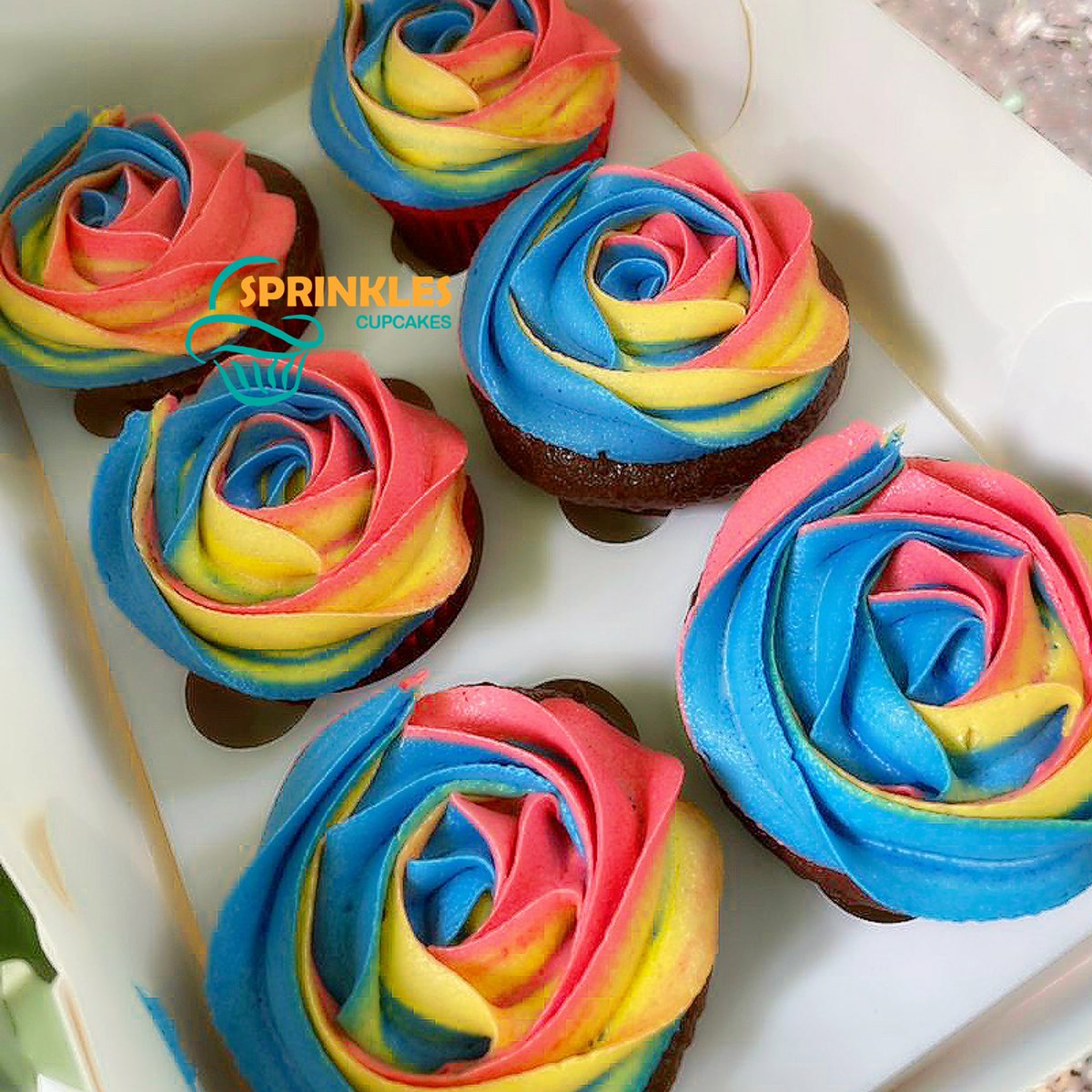 sprinklesgh's tweet photo. Guess who’s back on Twitter😍🔥🔥.

Dm, call or WhatsApp us to place your cupcake orders; kindly note that it’s at least 24hours pre-order.

#CupCakes #cake #sprinklescupcakes https://t.co/mXfrxE5VSg