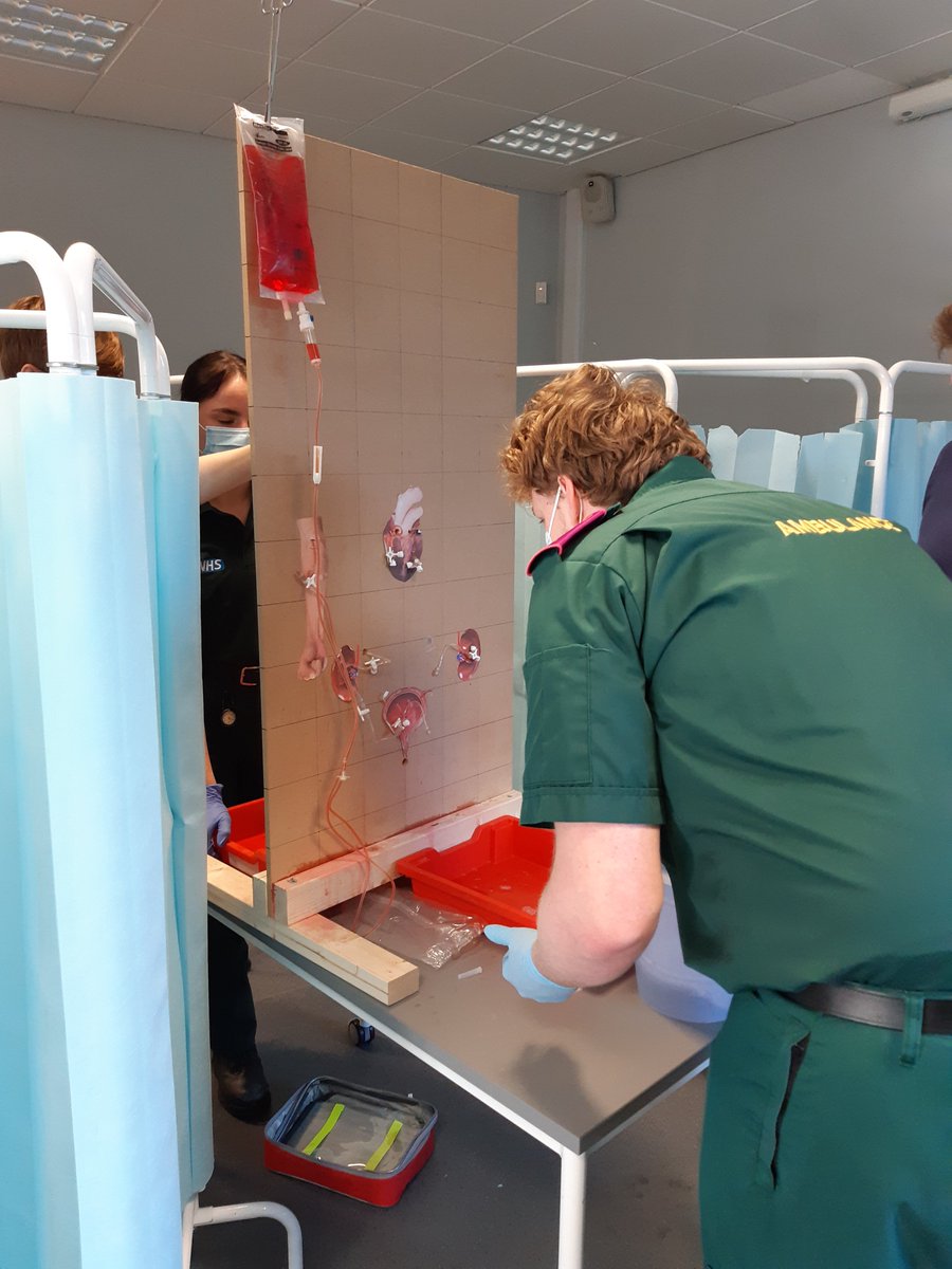 Paramedic Simulation Week - incorporating escape room activities - creating the circulatory system with three-way-taps, suctioning vomit from an airway, interpreting ECGs - to name a few... @UHParamedic <a href="/UH_HSK/">uk</a>