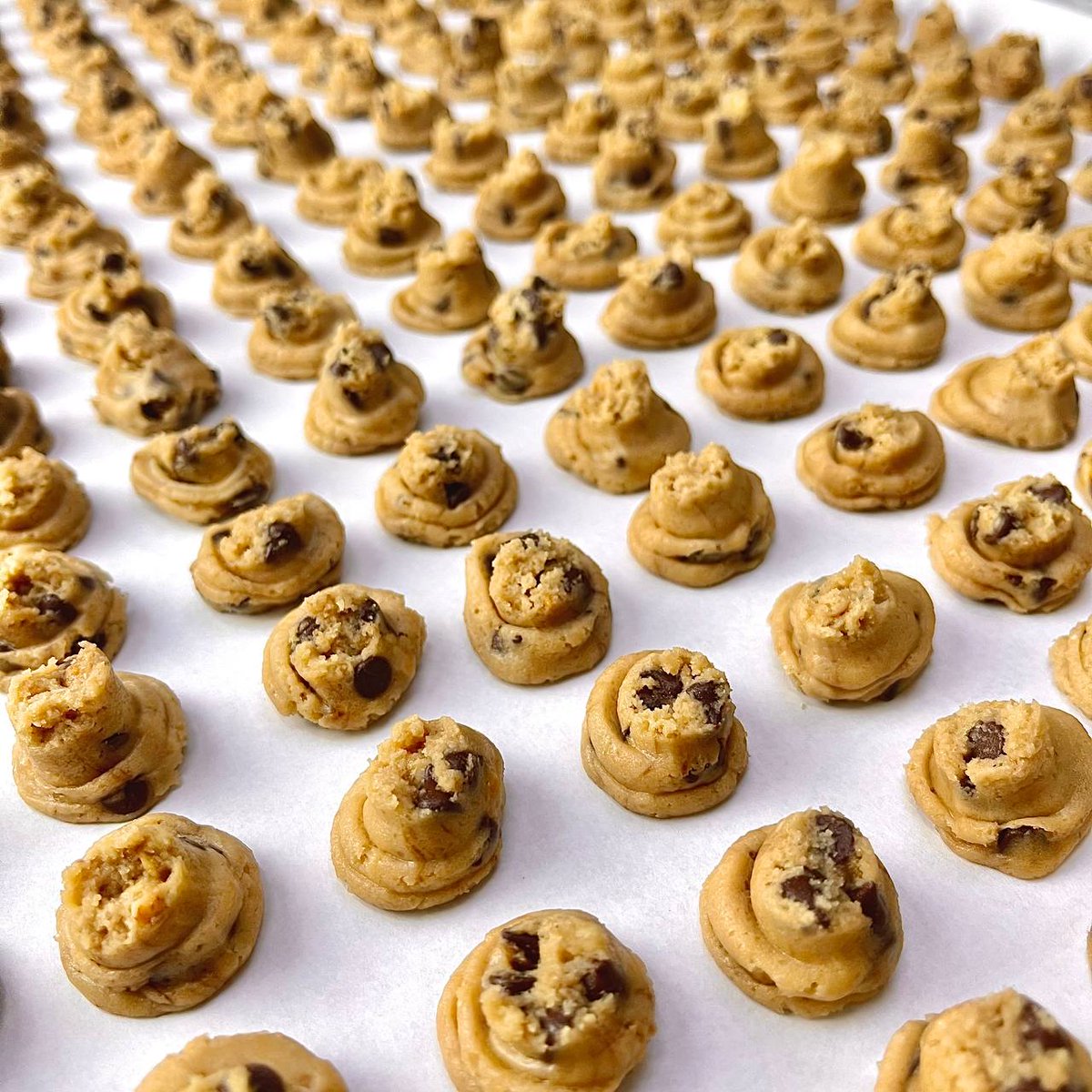 tudungzonebie's tweet photo. @hourlymalaytwt sorry min tumpang lalu , kalau tak boleh bagitau saya delete :3 kalau taknak beli takpe tolong rt untuk rezeki saya

Hii !! Amore Cookies here , RM10 only per pack !! if interested boleh tekan link ni 
https://t.co/WmqNSf2ZT5
saya ada jual macam² lagi kat ig saya , jemput tengok https://t.co/Ap8RsiOvk5