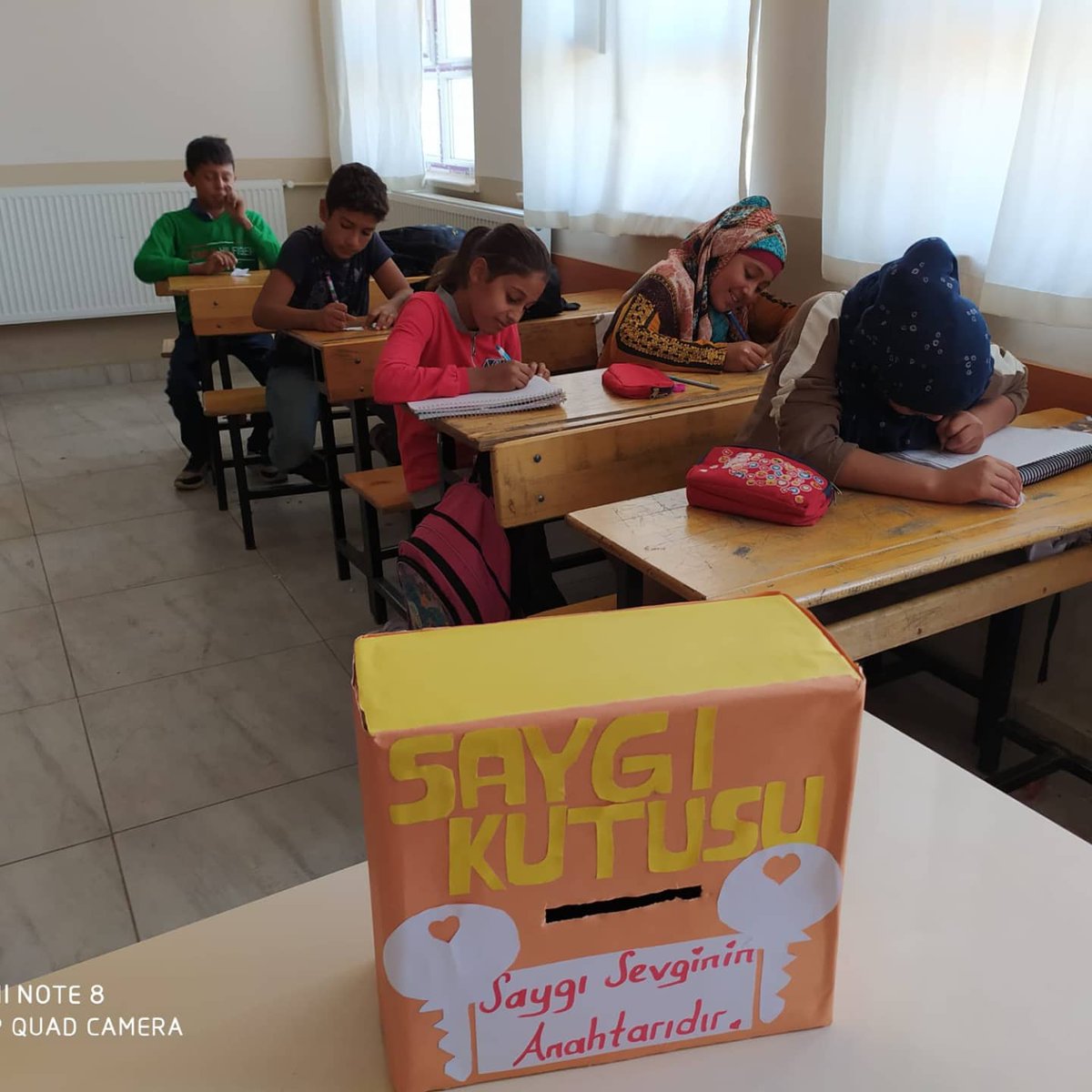 Okulumuz öğrencilerinin 'Sevgi-saygı' değeriyle ilgili yaptığı çalışmalar 😊 <a href="/MemHarran/">Harran İlçe MEM</a> <a href="/ASUTAYMEHMET/">Mehmet ASUTAY</a> @Hasanzkikorogli