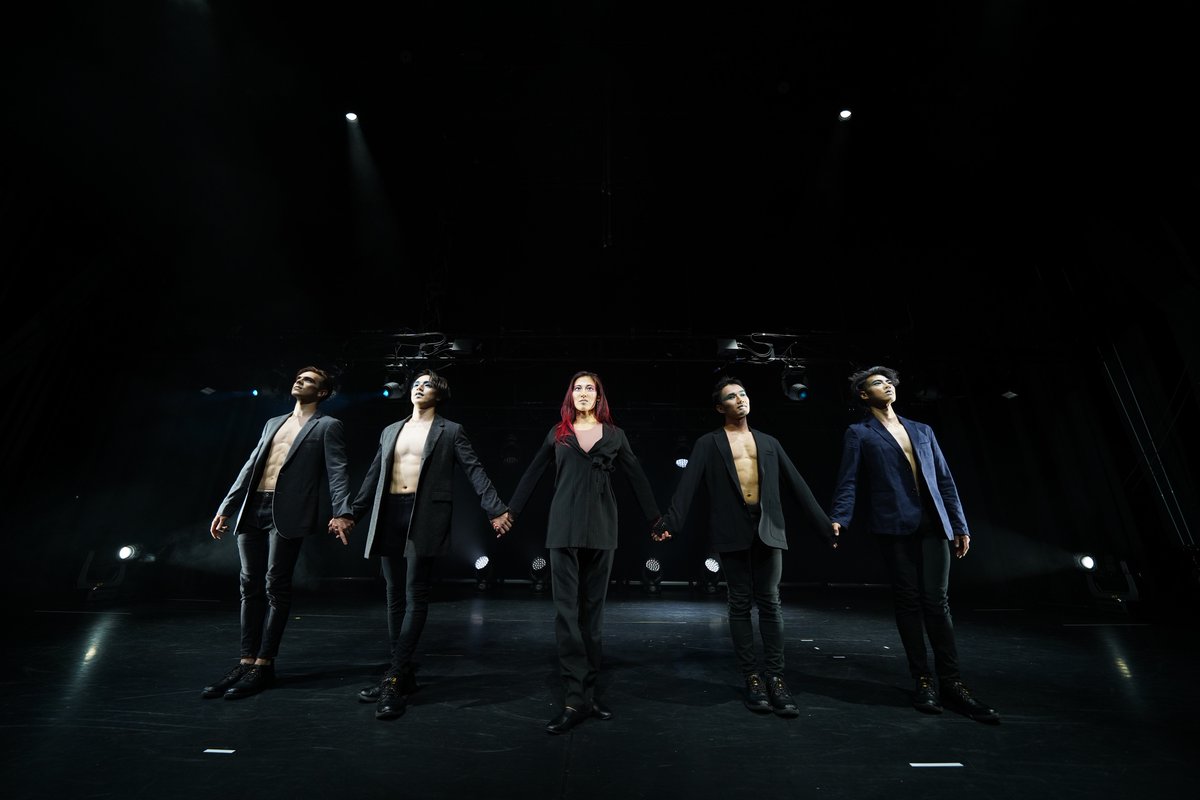worques_pro's tweet photo. ＼＼ご来場ありがとうございました／／
CIRQUEWORK「R E N E W」presented by SORA Inc. 無事終演いたしました！ご来場頂いた皆さま、開催にあたり多大なるご支援、ご協力を頂いた皆さま、誠にありがとうございました！

企画制作：WORQUES Productions https://t.co/8AlkdPwVXq
