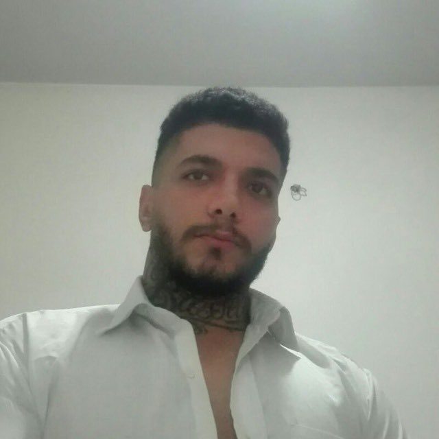 Shervin_ir's tweet photo. @youyouyouxxz @ohhitsshakil اسمش حمیده، بهزاد هم بهش میگن بچه جنوب شهره یک سادیسمی به تمام معنا https://t.co/OsKqe6Rzd8