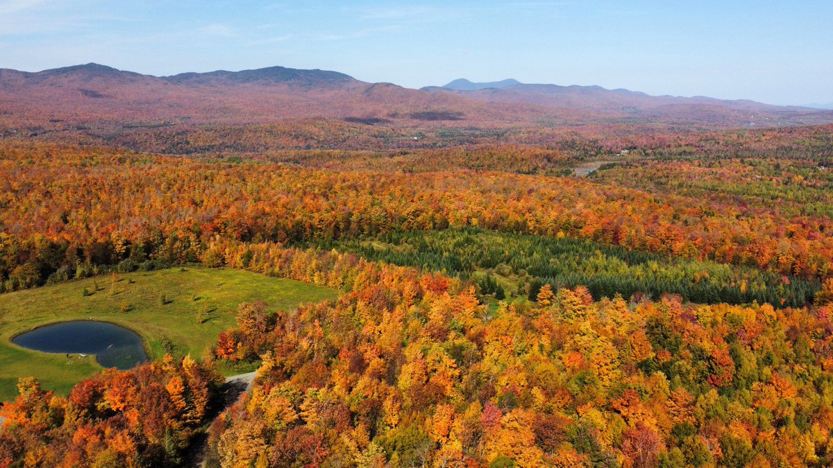 Siga_Marc's tweet photo. Drone shots of the @Unity_Homes foundation. #vermont #thefinishingcompany #craftsman https://t.co/Mbm3LRz7MD
