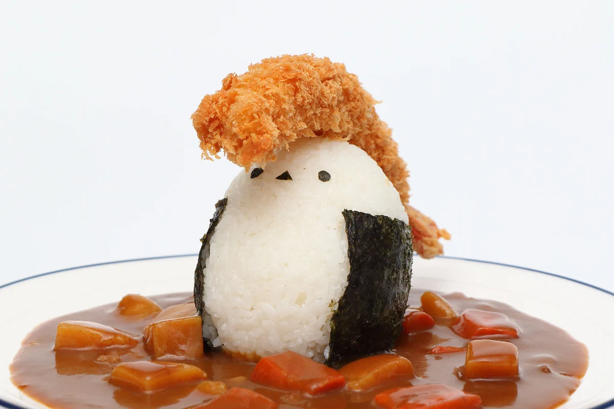 あら、可愛いｗｗウインナーやエビフライを頭に乗せたらヤンキーカレーの出来上がり！