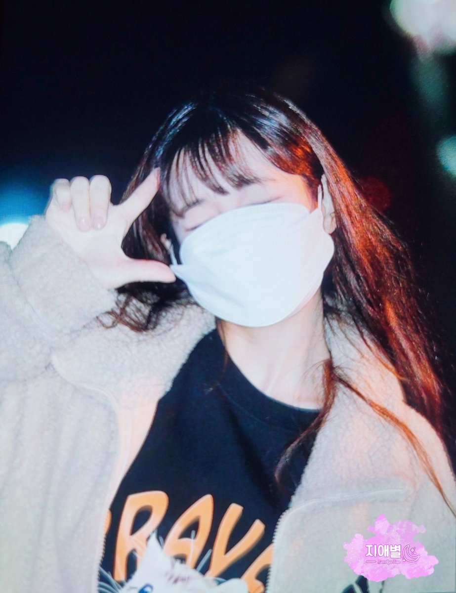 지애별💖 tweet media
